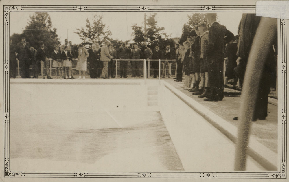 Stratford Swimming Pool