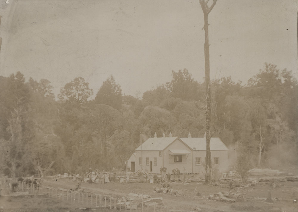 First factory at Niho-Niho (later burnt down)