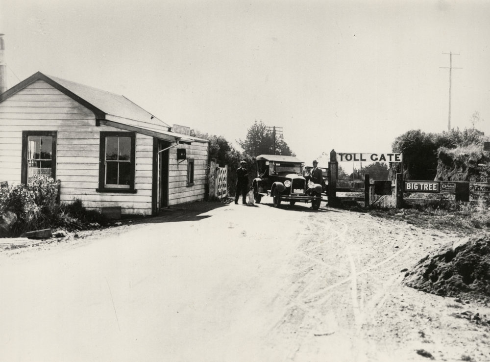 Tollgate at Waipuku in the 1920s