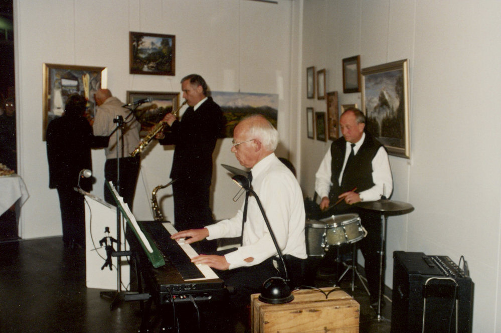 Percy Thomson Gallery opening 2002 