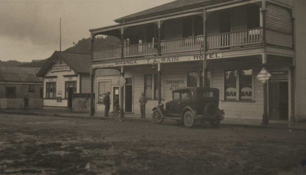 Whangamomona Hotel 