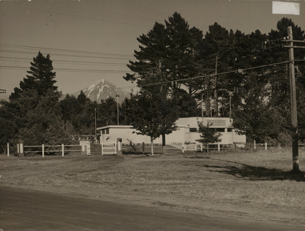 Stratford Swimming Baths 