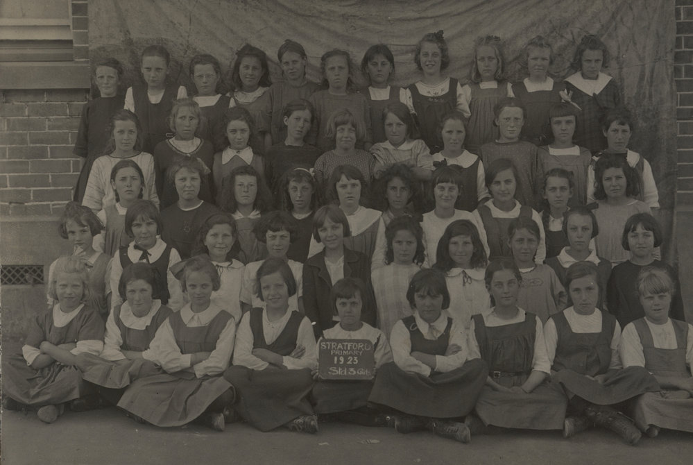 Stratford Primary Standard 3 Girls, 1923