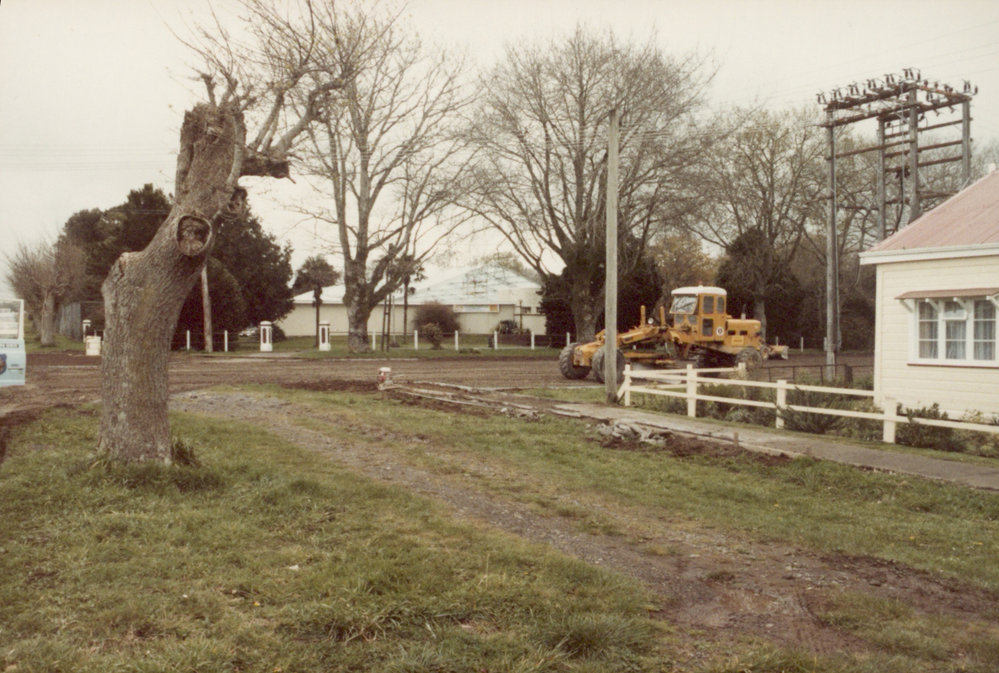 Pool redevelopment 1986