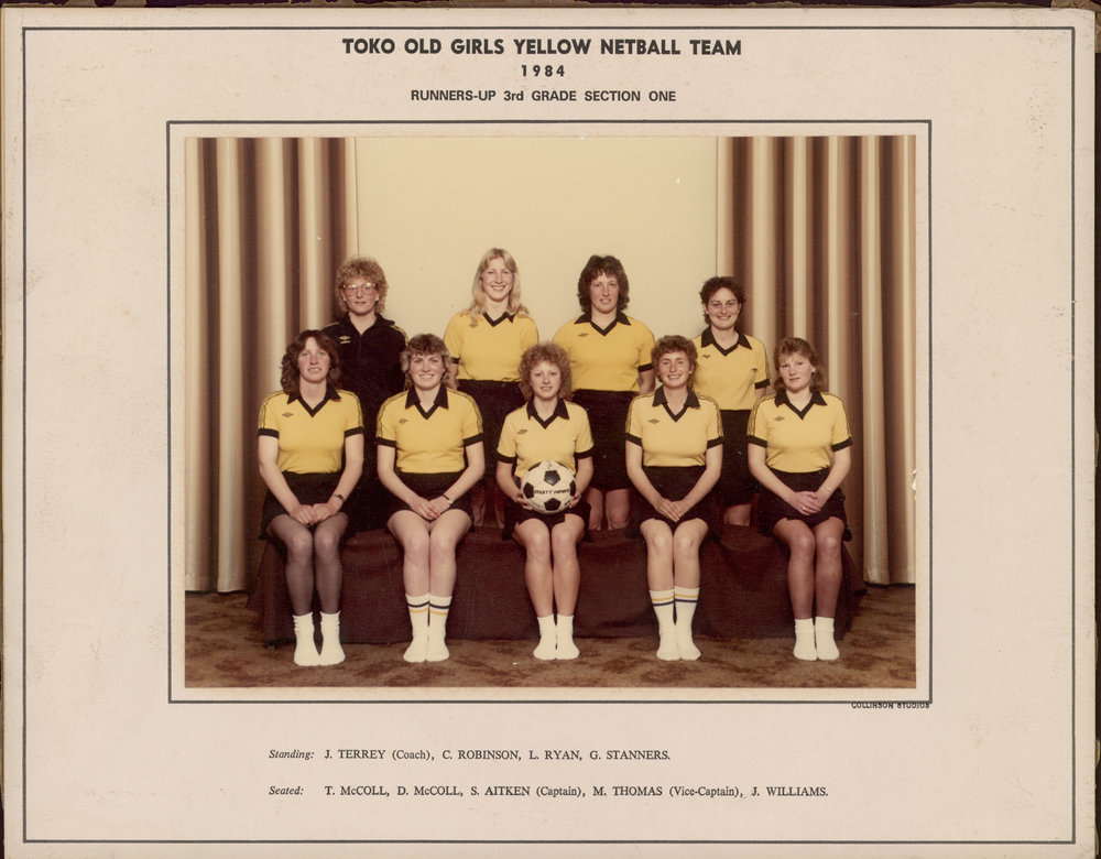 Toko Old Girls Yellow Netball Team, 1984