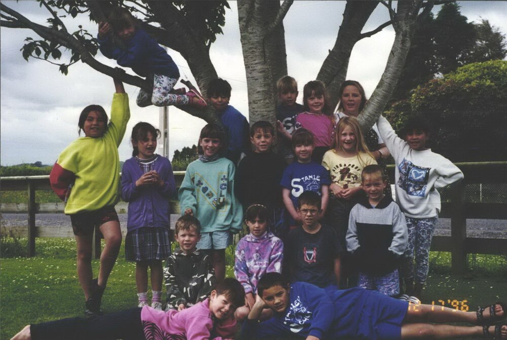 Stanley School - Students 3 - 17 December 1996