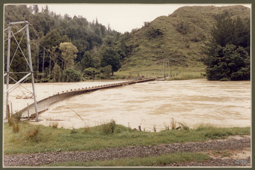 Douglas North Road, Huiroa, Potts Place
