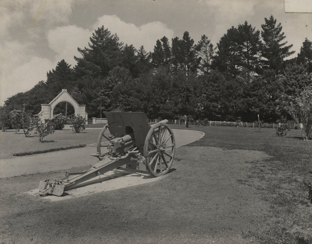 Malone Memorial Entrance Gate, King Edward Park 
