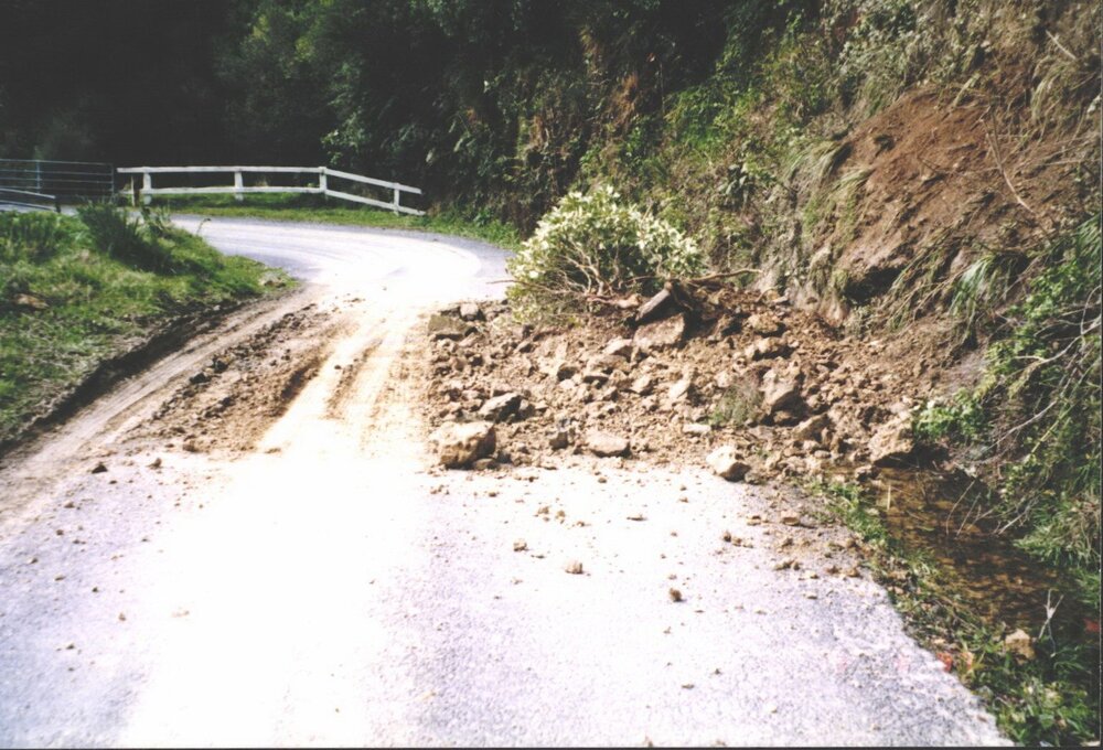 Matau Road Slip October 1997