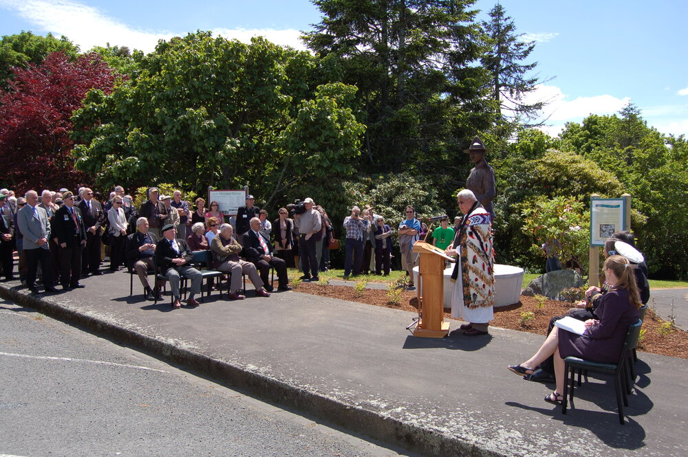Malone Statue Unveiling 20 November 2011 017