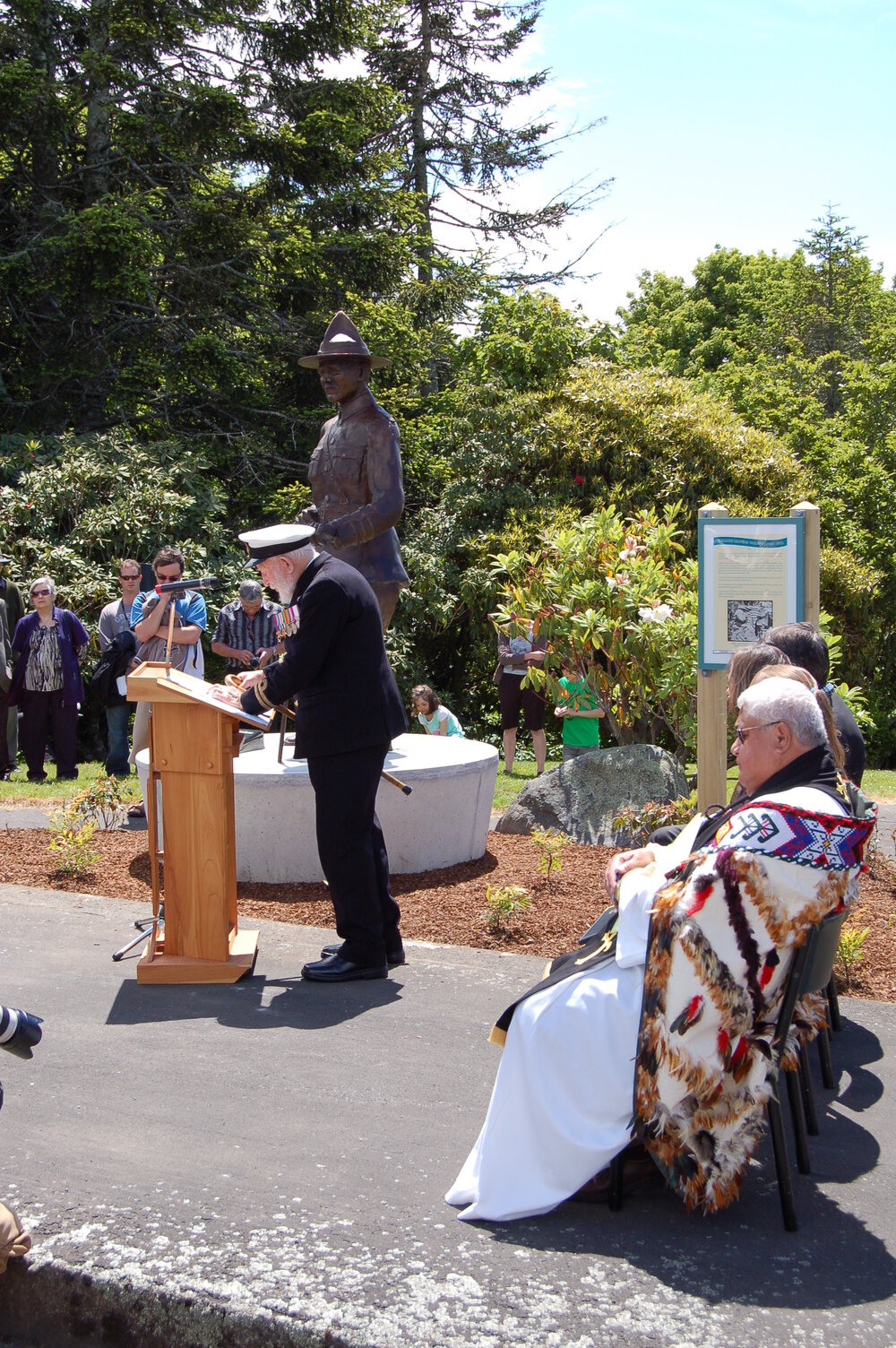 Malone Statue Unveiling 20 November 2011 021