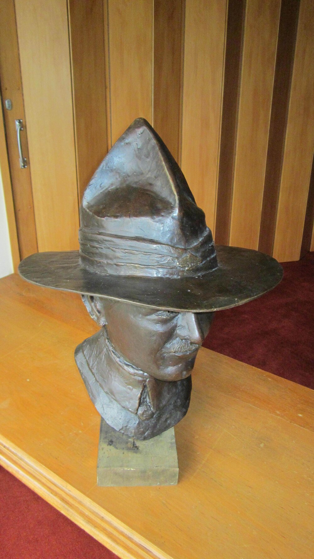 Photo Colonel Malone's Head 04 May 2011 007