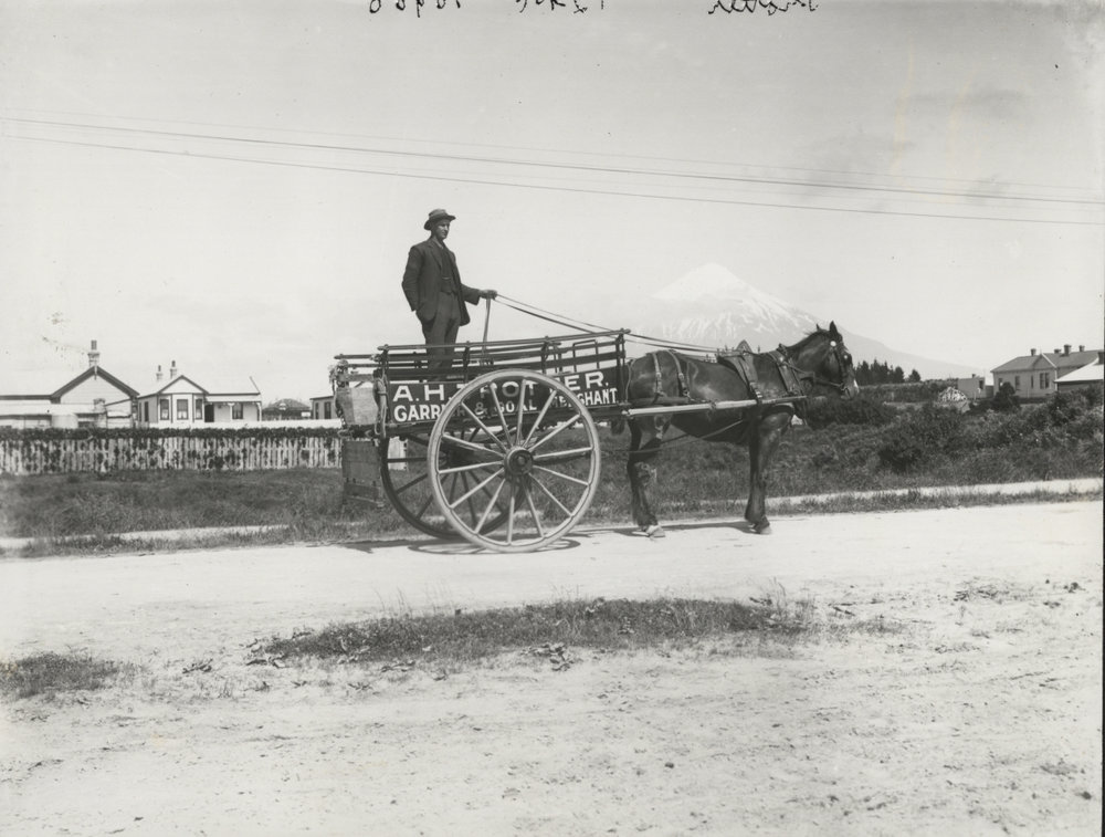 Stratford carrier and coal merchant Allan Trotter Snr, 1912