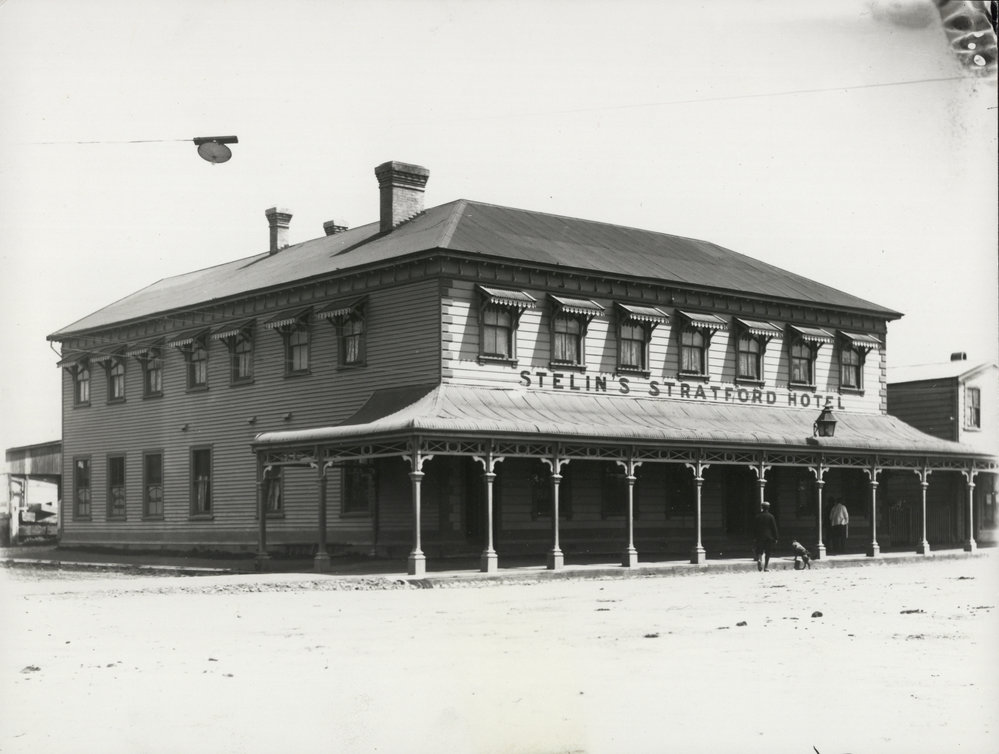 Stelin's Stratford Hotel 