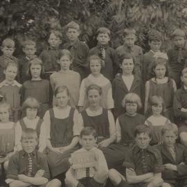Stratford Primary Model Country, 1923