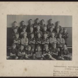 Stratford Standard 2 boys, 1929 