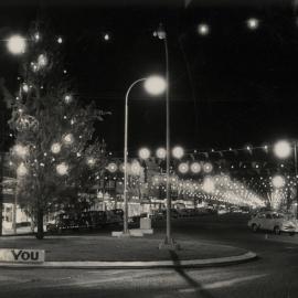 Christmas tree, Broadway 