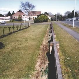Planting new hedging Stratford War Memorial Centre August 1997