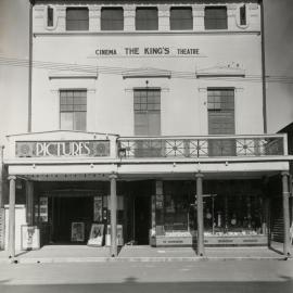 The King's Theatre, Broadway 