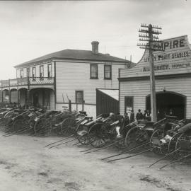 Before the end of the horse era, Broadway 1913