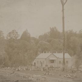 First factory at Niho-Niho (later burnt down)