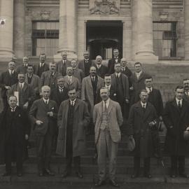Taranaki Representatives on Parliament Steps