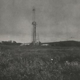 Oil drilling, Denbigh Road, 1941.